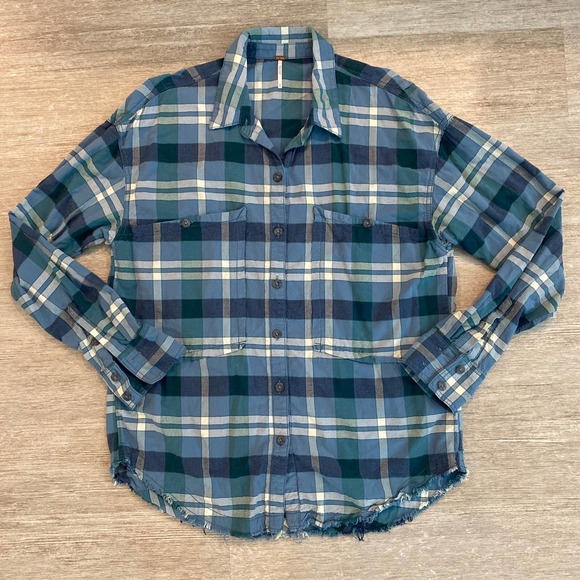 Free People Tops - Free People Loveland Plaid Button Down Shirt with Frayed Hem - Women’s Size M